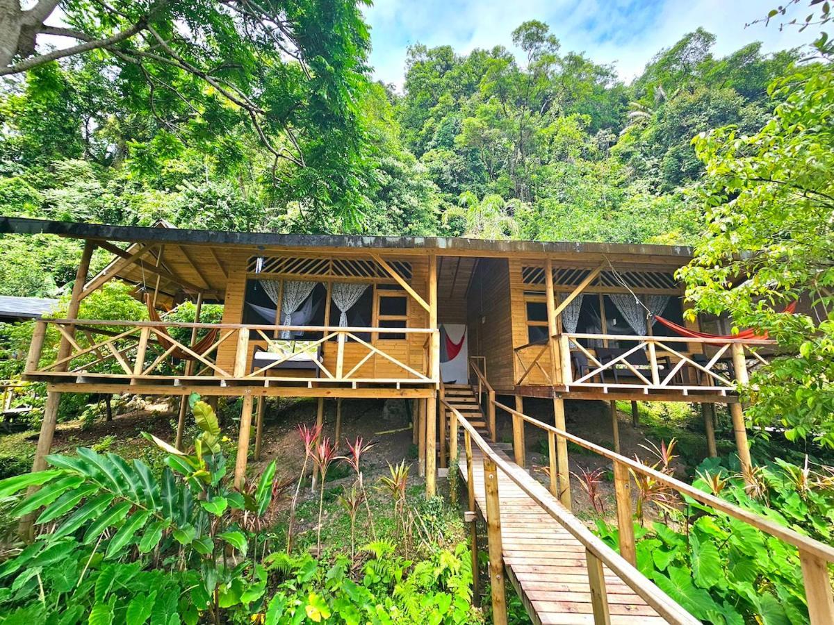 Hotel Piedra Piedra Lodge นูกี ภายนอก รูปภาพ