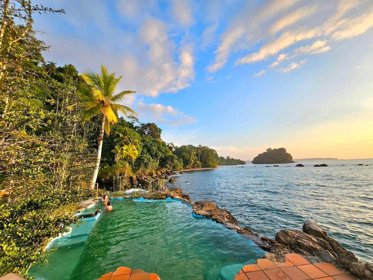 Hotel Piedra Piedra Lodge นูกี ภายนอก รูปภาพ