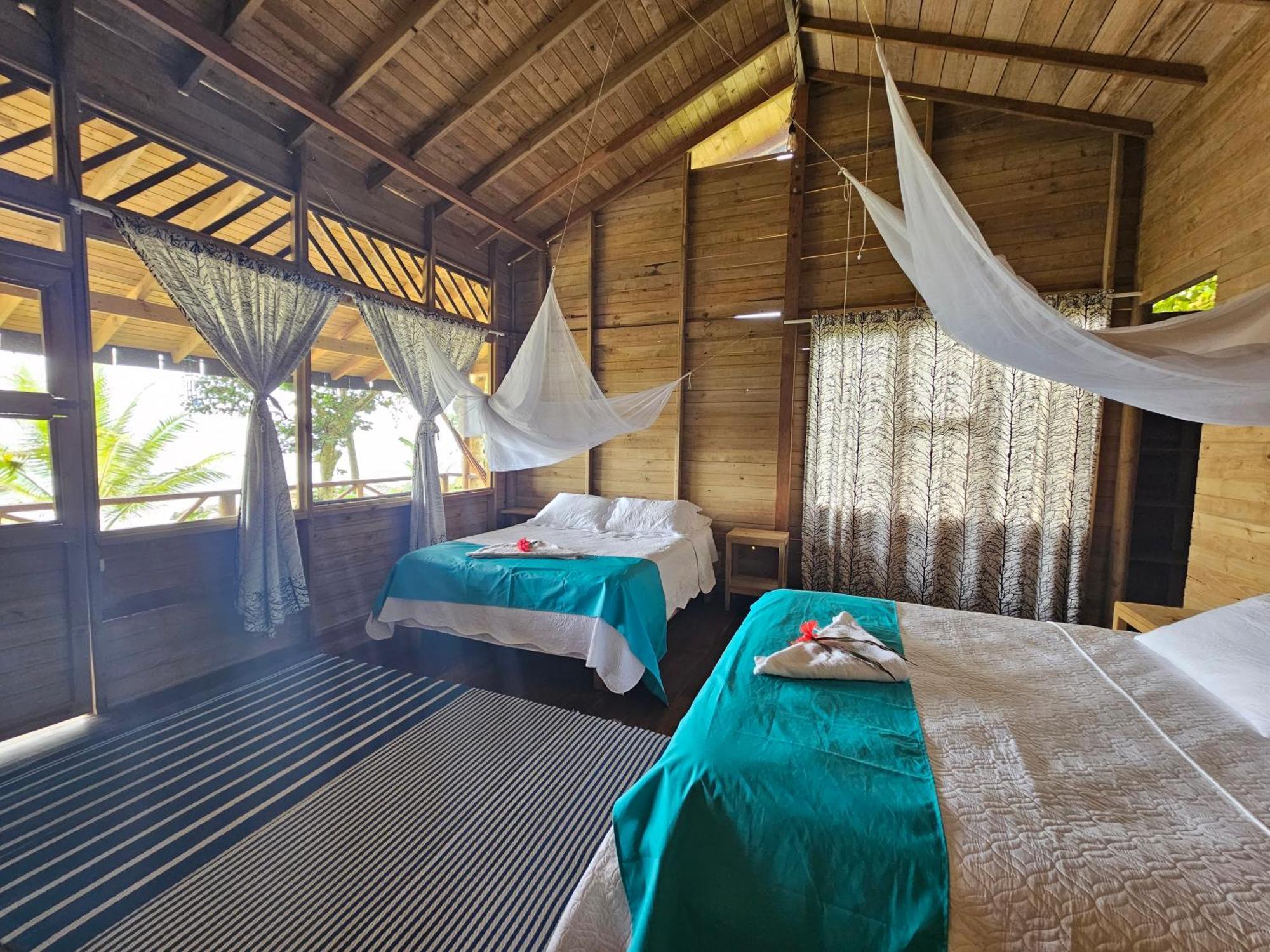 Hotel Piedra Piedra Lodge นูกี ภายนอก รูปภาพ